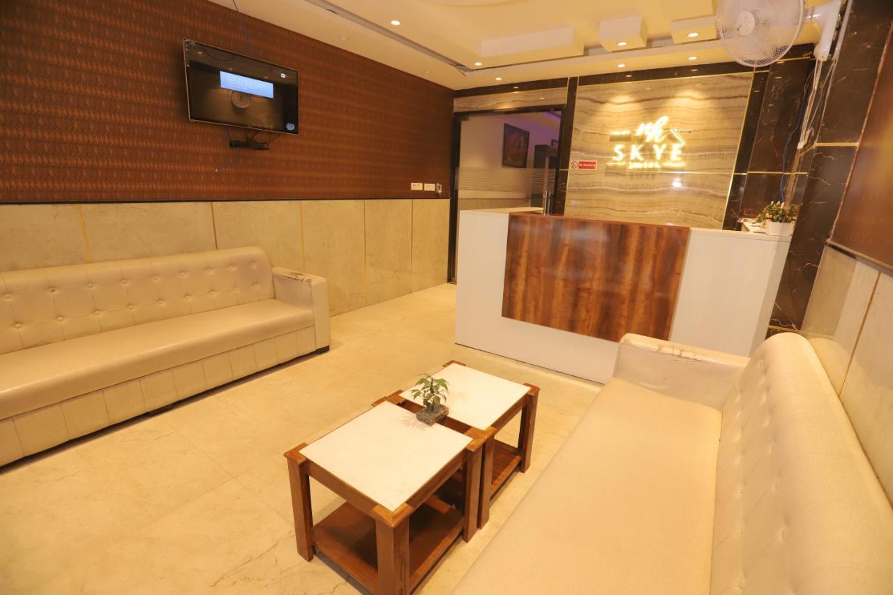 Nh Skye Suites New Delhi Exterior photo
